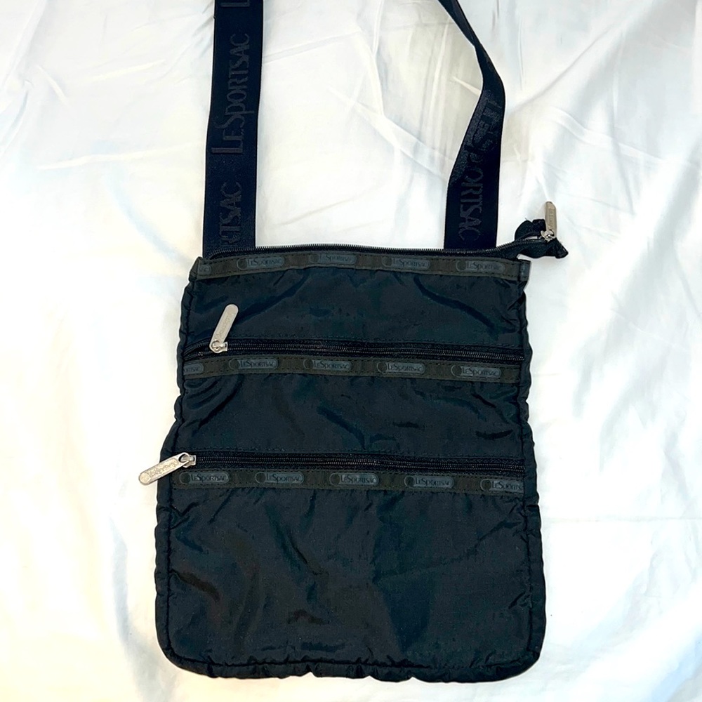 Le sports sac black crossbody small bag